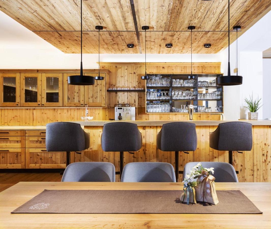Hotel Garni Tirol Ladis Zewnętrze zdjęcie