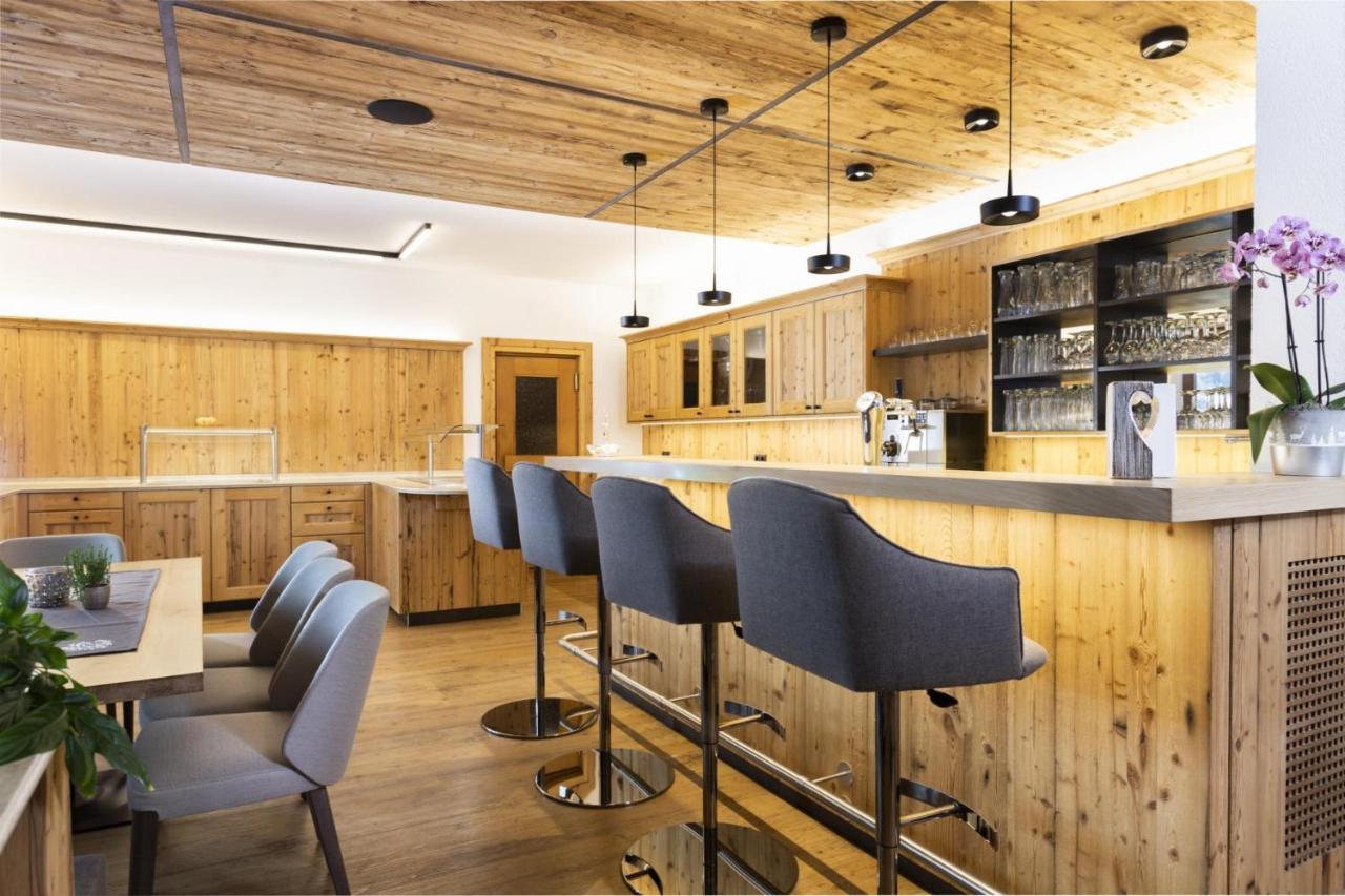 Hotel Garni Tirol Ladis Zewnętrze zdjęcie
