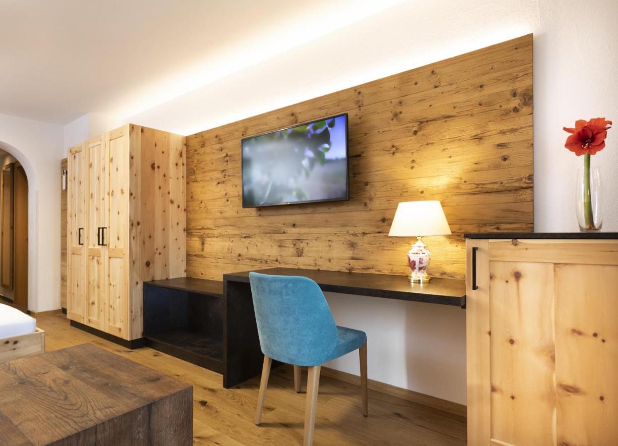 Hotel Garni Tirol Ladis Zewnętrze zdjęcie