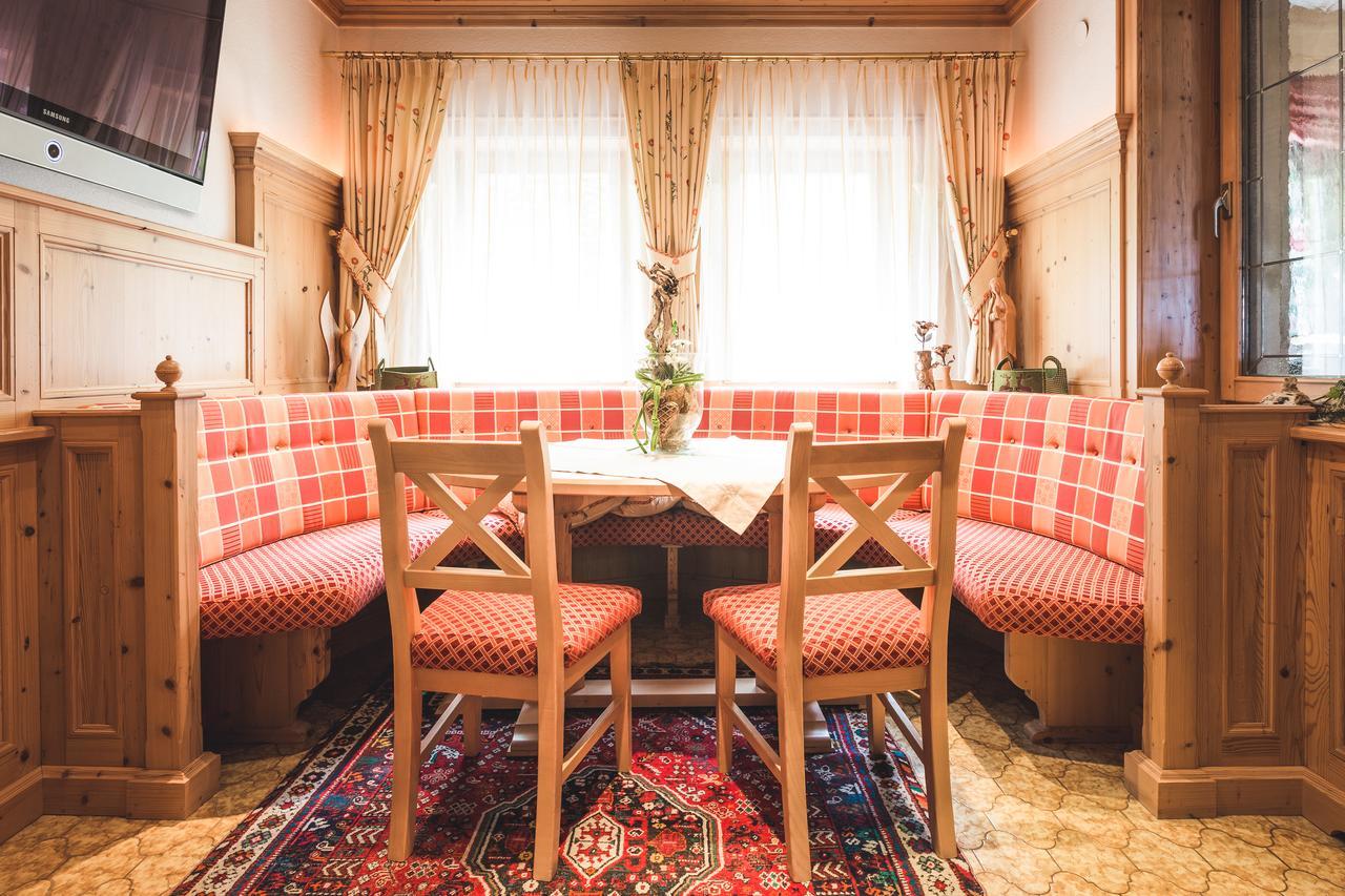 Hotel Garni Tirol Ladis Zewnętrze zdjęcie